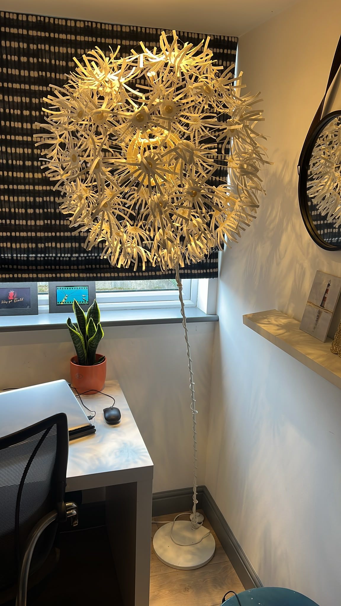 MASKROS FLOOR LAMP